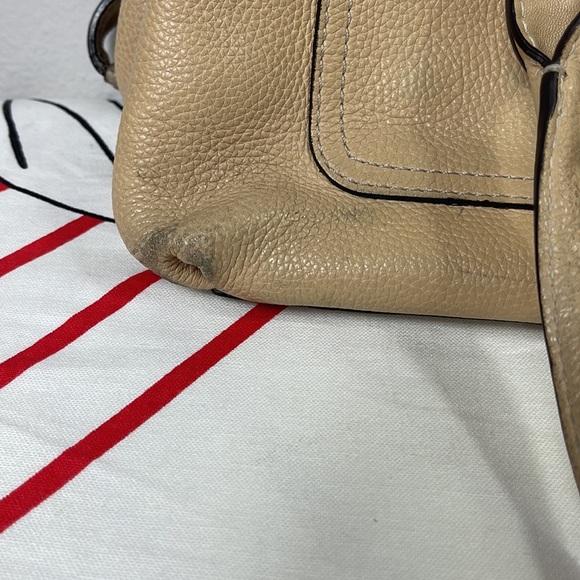 Coach Leather Beige Shoulder Purse Ruffle Trim - Picture 4 of 14